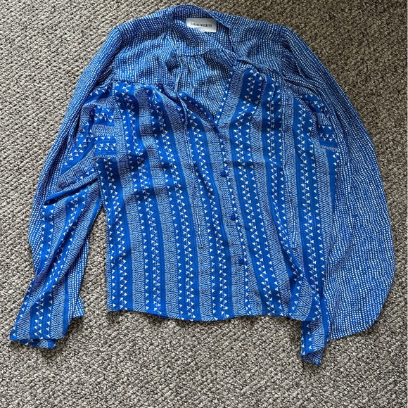 Sabrina Musayev Blue Silk Blouse, size M, never worn! - Picture 1 of 3